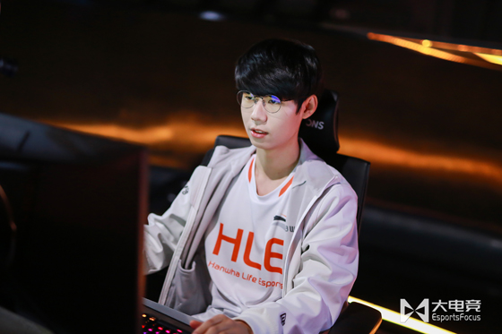 开云体育APP下载-G2血洗C9，Lehends线上压制力十足强强对话小组赛，成为赛场最大亮点